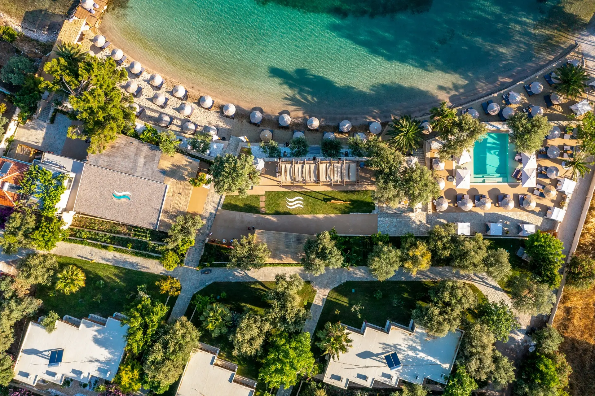 Plataria Resort Beach